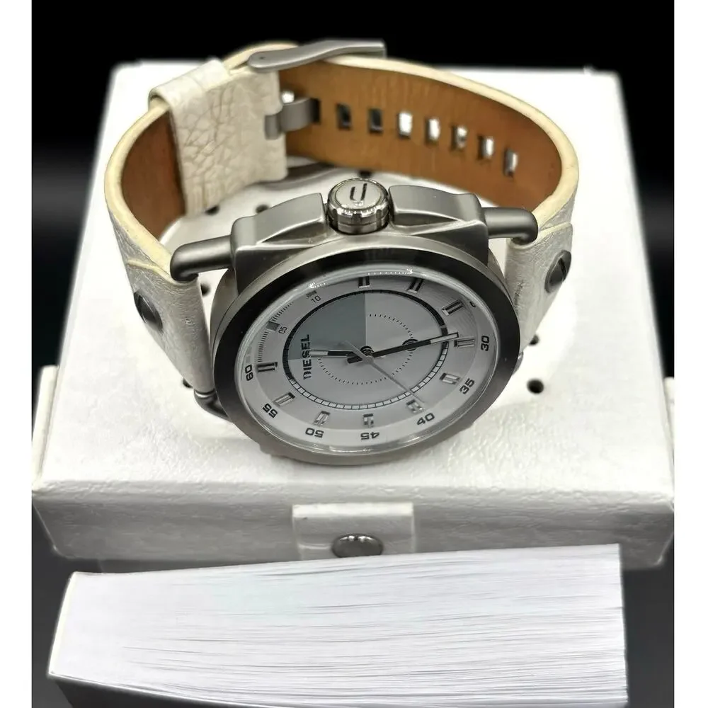 Diesel DZ1577 Descender White Dial White Leather Men’s Watch 46mm